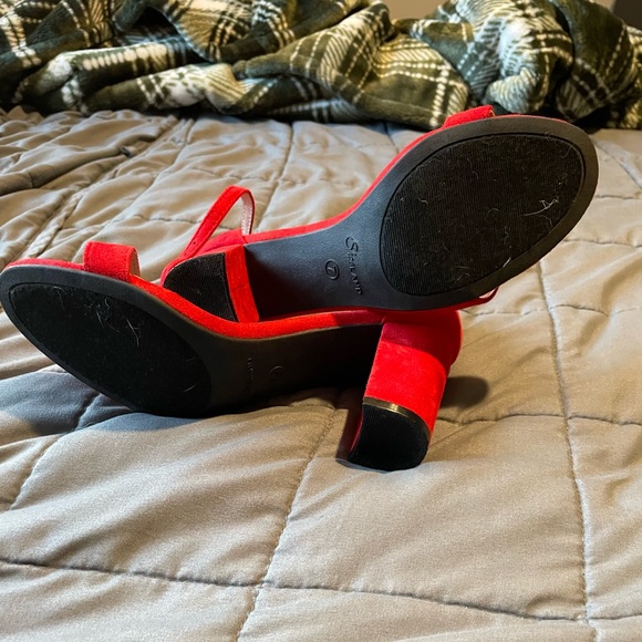 Shoeland Suede Red Block Heels - Picture 3 of 3